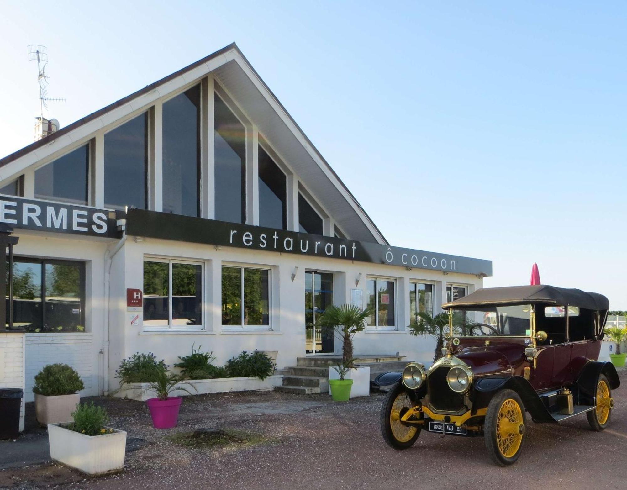 Brit Hotel Dijon Hermes Couchey Exterior photo